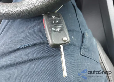 2014 Volkswagen Jetta 1.8T Se from USA, damaged, VIN 3VWD17AJ8EM211169